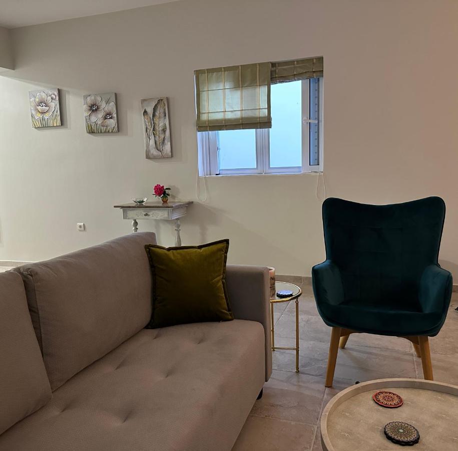 Alpha 4 Apartment นาฟปลิโอ ภายนอก รูปภาพ